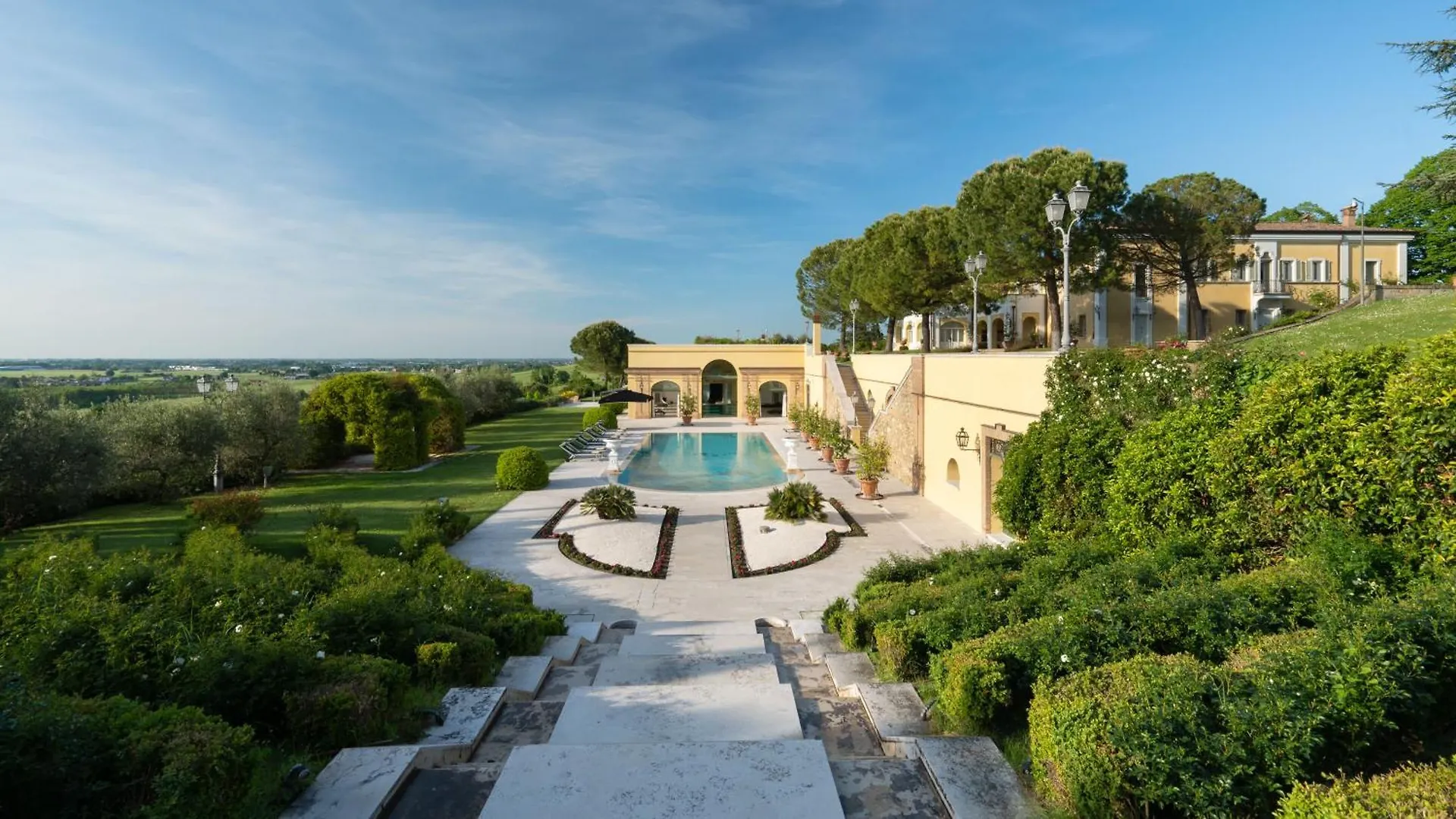 Tenuta Bagni De' Consoli 12, Emma Villas Бертиноро